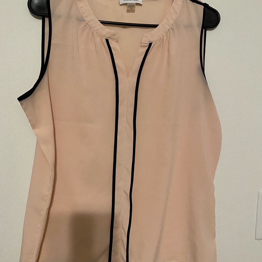 Calvin Klein Blush Sleeveless Blouse with Black Accents